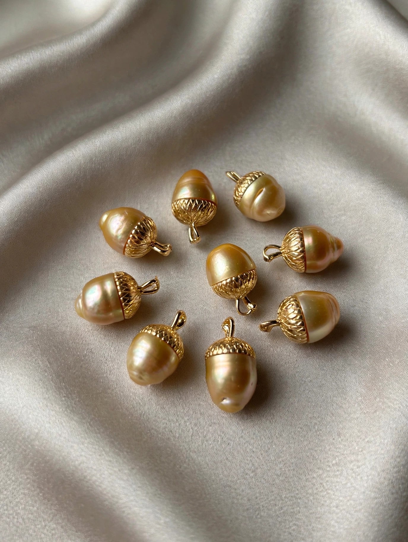Golden Acorn Pendant — Cultured Golden South Sea Pearl