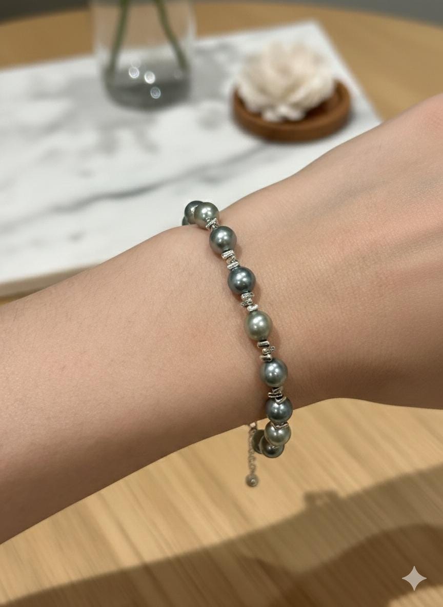 Blue Akoya Pearl Bracelet – Easy One-Hand Adjustable, Iridescent Blue, 6–7mm