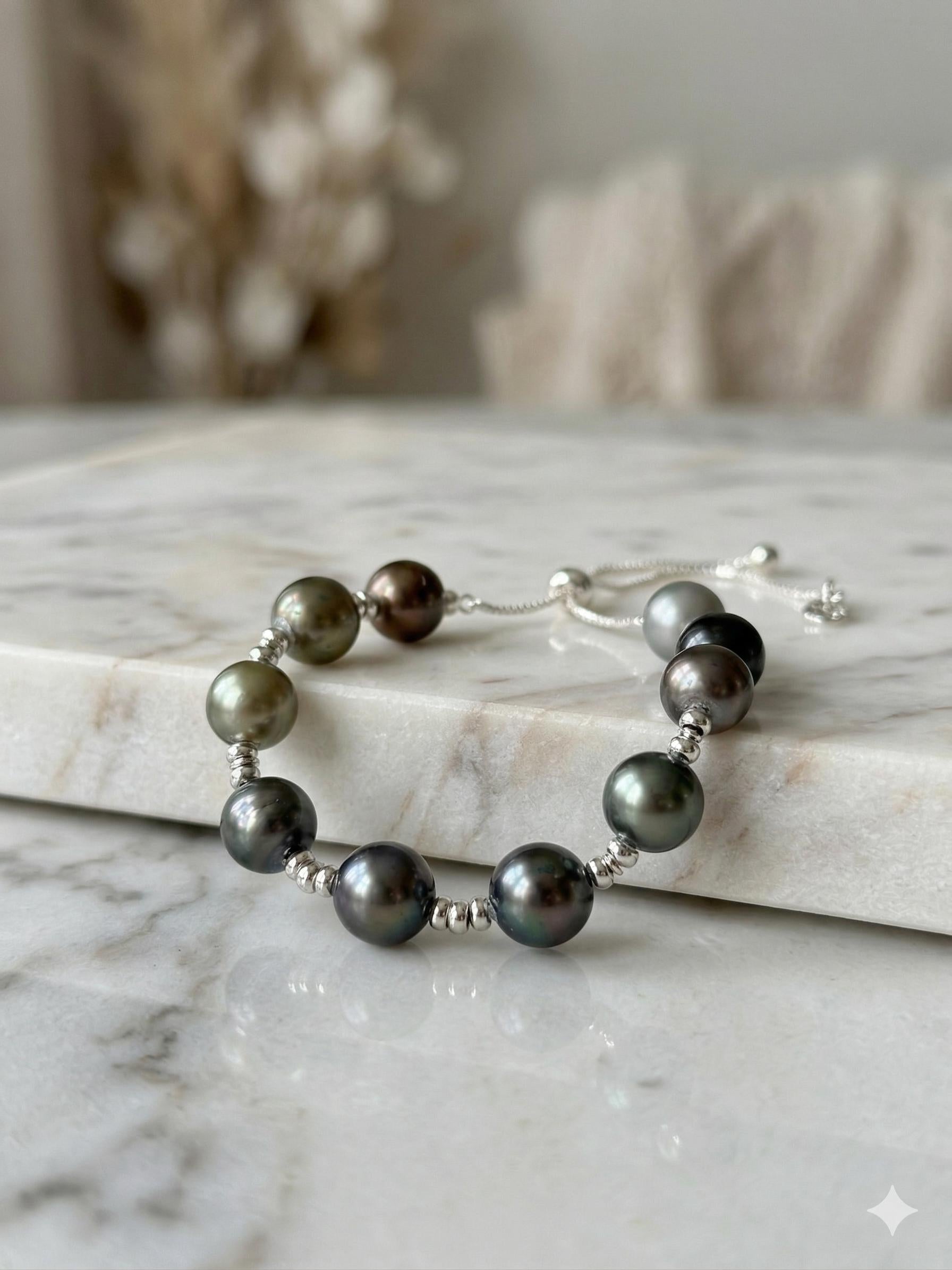 Iridescent Multicolor Tahitian Pearl Bracelet — Silver Tone, Adjustable