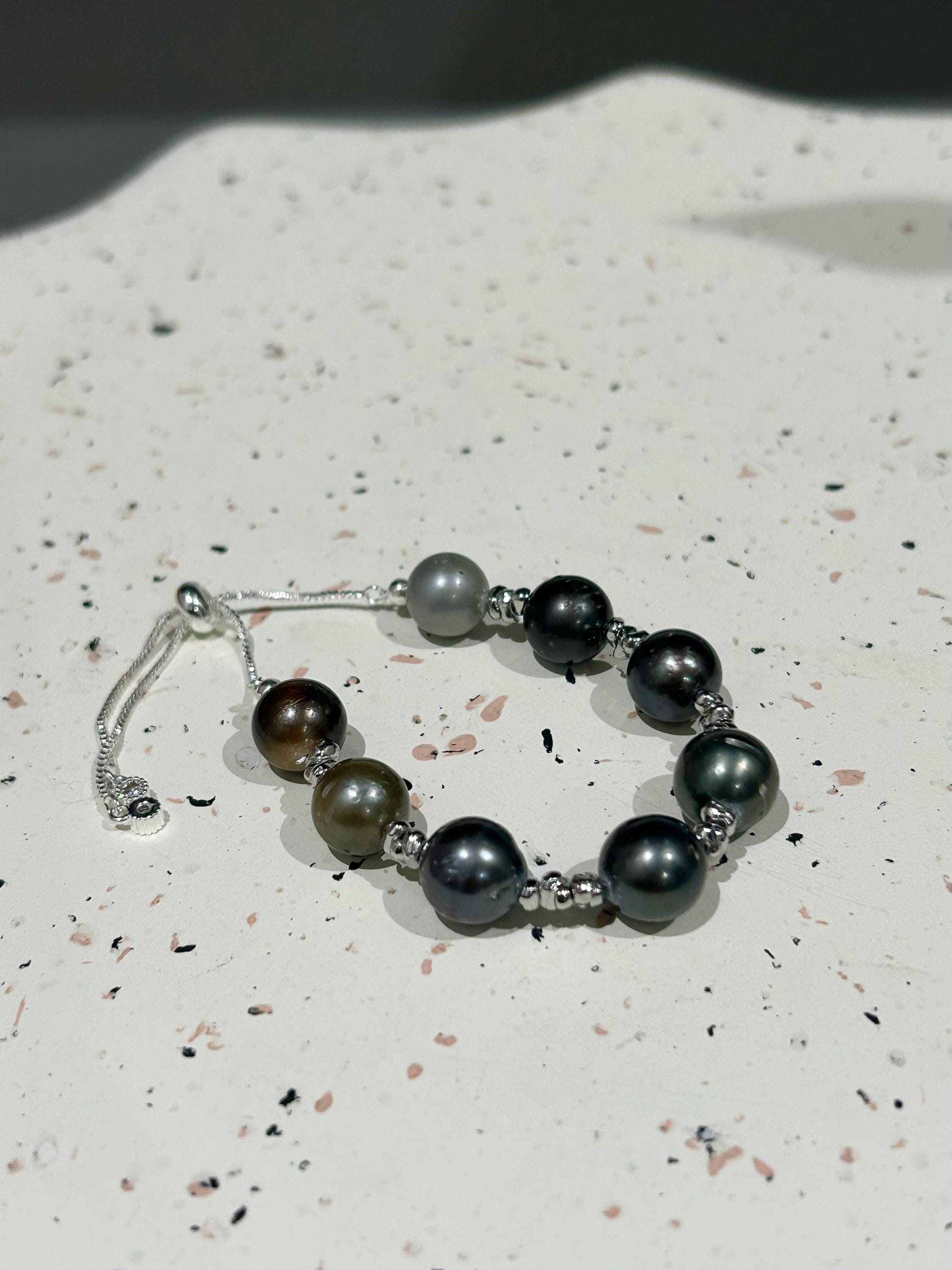Iridescent Multicolor Tahitian Pearl Bracelet — Silver Tone, Adjustable