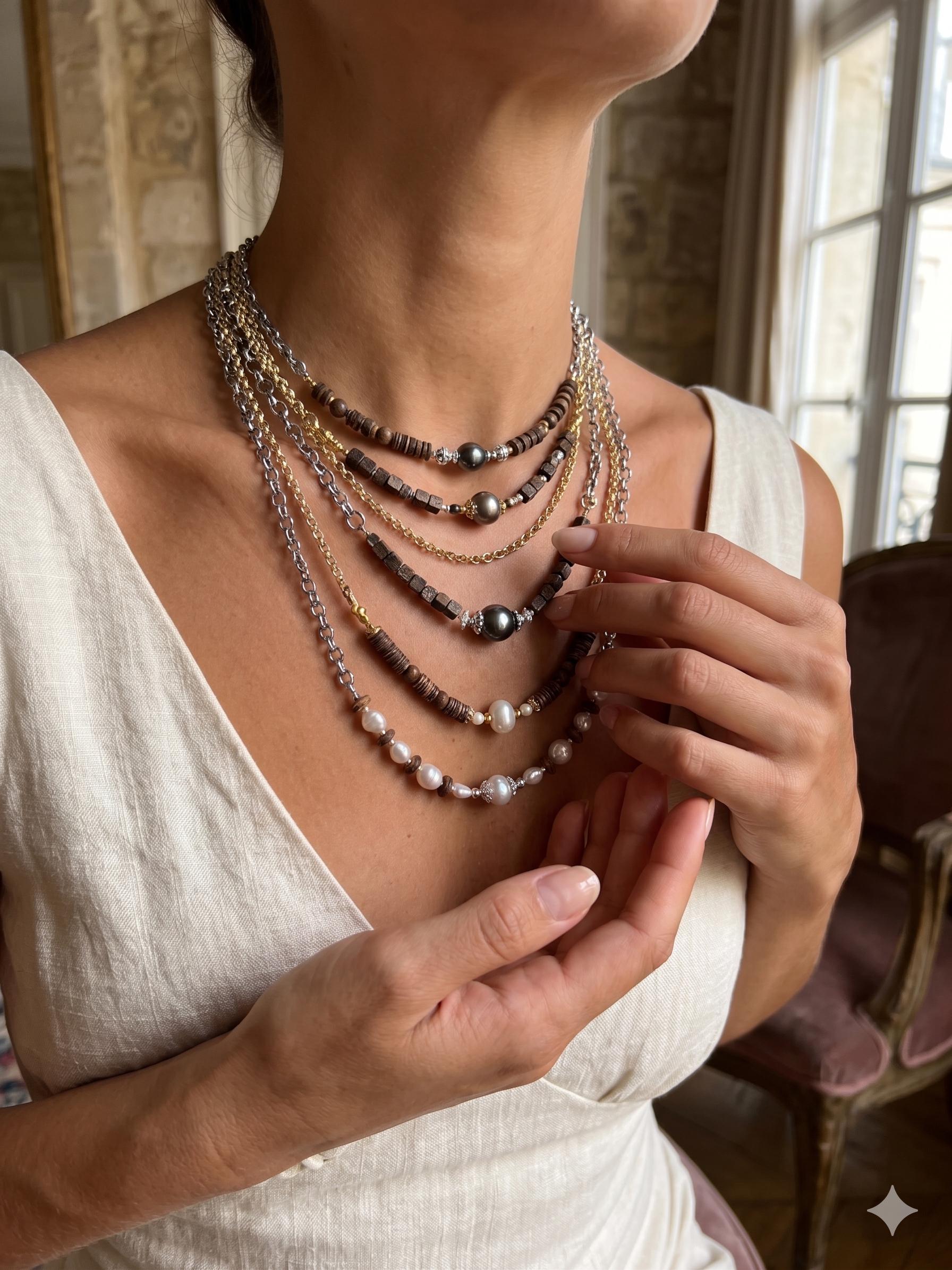Convertible Pearl Agarwood Necklace Bracelet – 10–12mm