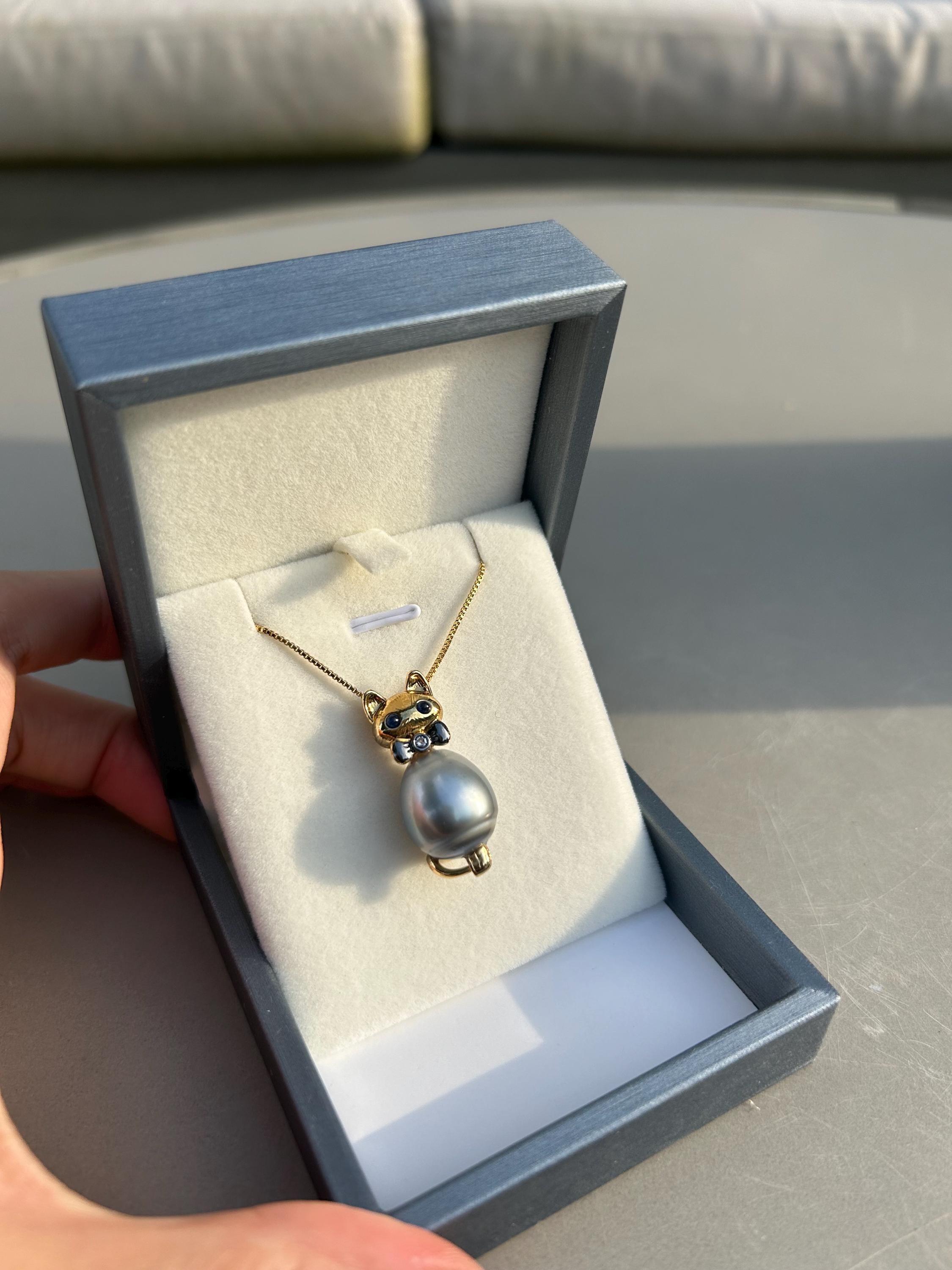 Pearl Cat Pendant Necklace – Tahitian or South Sea Golden, 12–15mm
