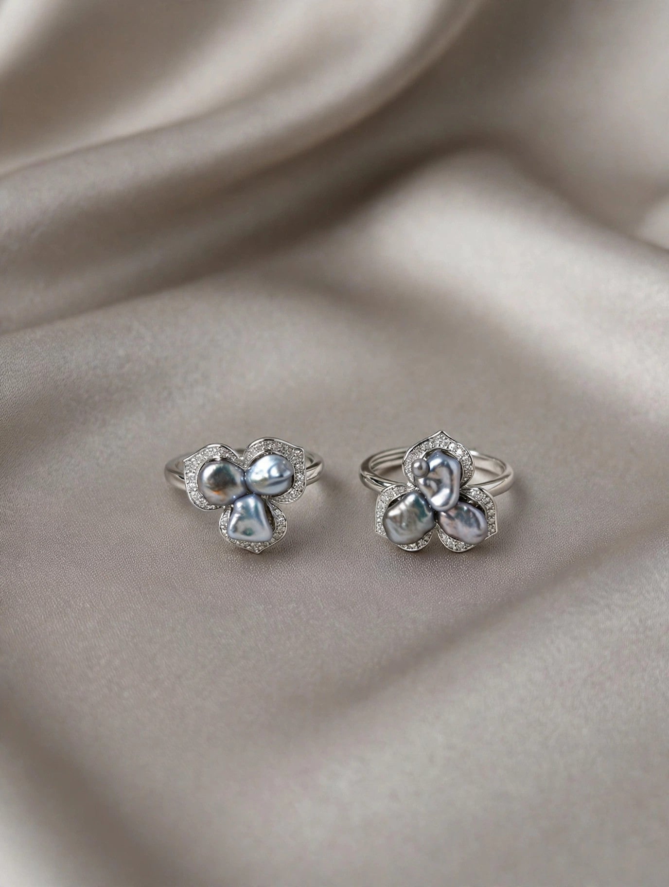 Keshi Clover Ring — Tahitian Keshi Pearl