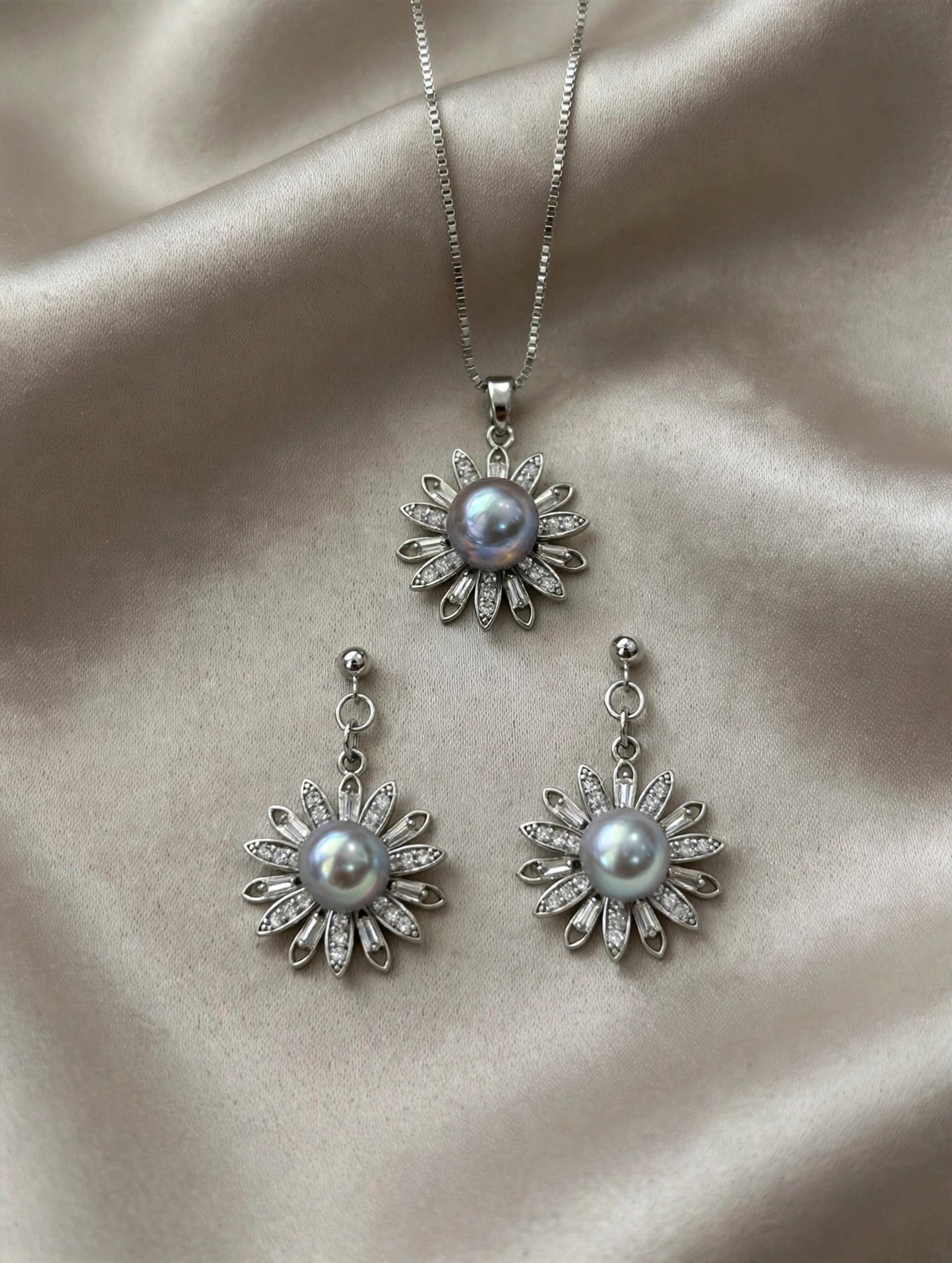 Silver-Blue Akoya Pearl Daisy Set — Pendant Necklace & Drop Earrings